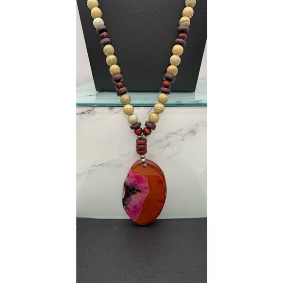 Gorgeous Stone & Wood Beaded Necklace W A Polished Pink & Amber Agate Pendant - Picture 1 of 6